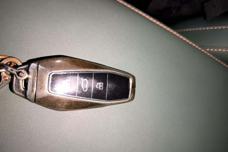 Used iCAR 03 2024 501km Two-Wheel Drive Long-Range Version Interior 1