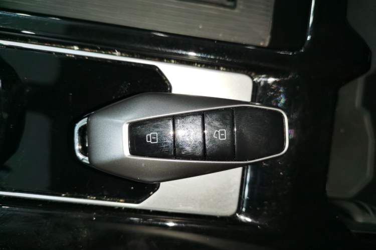 Used iCAR 03 2024 472km Four-Wheel Drive Long-Range Version Interior 1