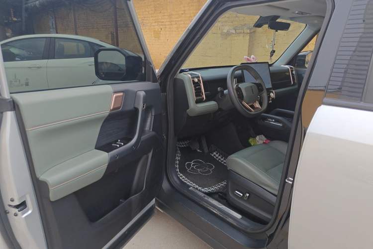 Used iCAR 03 2024 472km Four-Wheel Drive Long-Range Version Interior 3