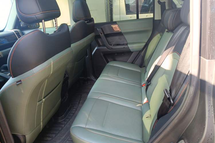 Used iCAR 03 2024 401km Two-Wheel Drive Standard Advanced Version Interior 4
