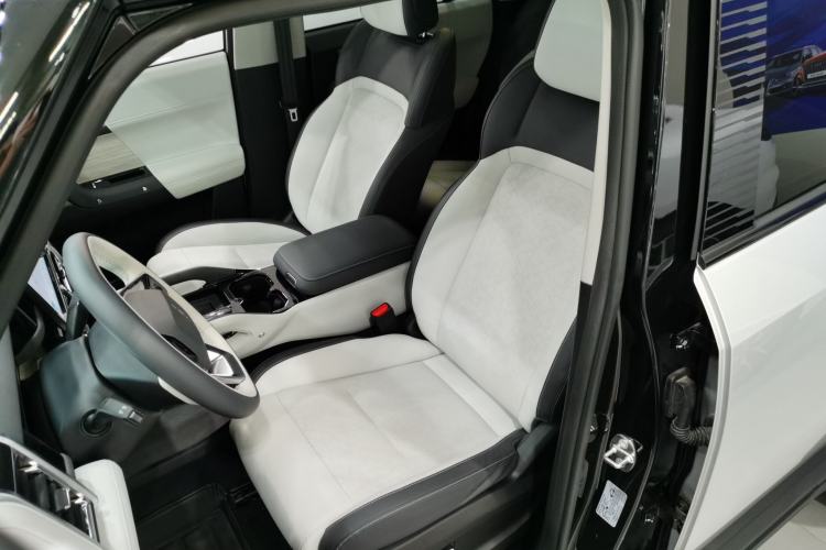 Used iCAR 03 2024 472km Four-Wheel Drive Long-Range Version Left Front Seat
