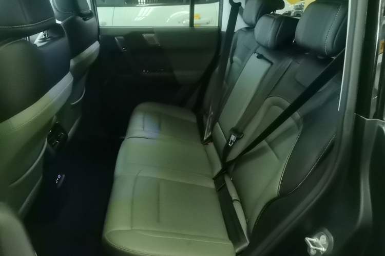 Used iCAR 03 2024 501km Two-Wheel Drive Long-Range Version Left Rear Seat