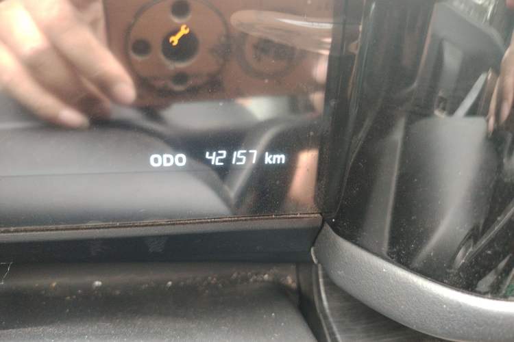 Used iCAR 03 2024 401km Two-Wheel Drive Standard Advanced Version Odometer Close Up