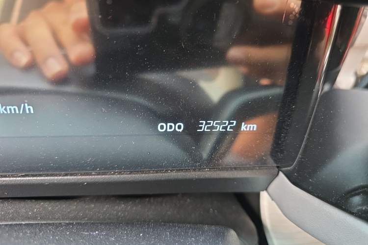 Used iCAR 03 2024 401km Two-Wheel Drive Standard Advanced Version Odometer Close Up