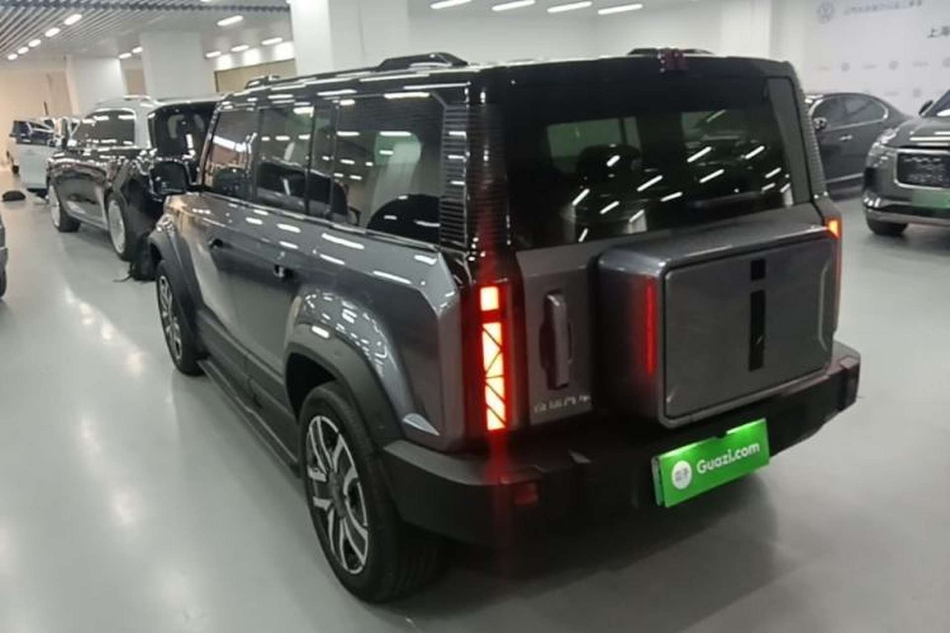 Used iCAR 03 2024 501km Four-wheel Drive Long-Range Advanced Version Rear Left 45 Deg