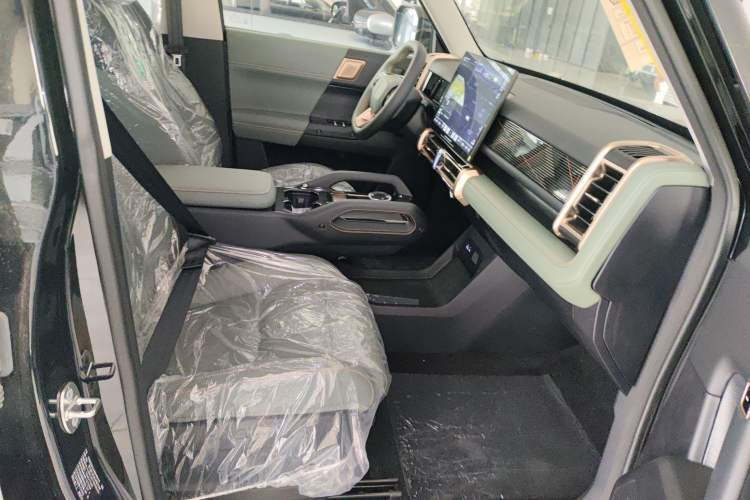 Used iCAR 03 2024 472km Four-Wheel Drive Long-Range Version Right Front Seat