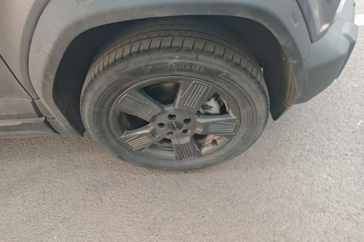 Used iCAR 03 2024 501km Two-Wheel Drive Long-Range Version Right Front Wheel Hub