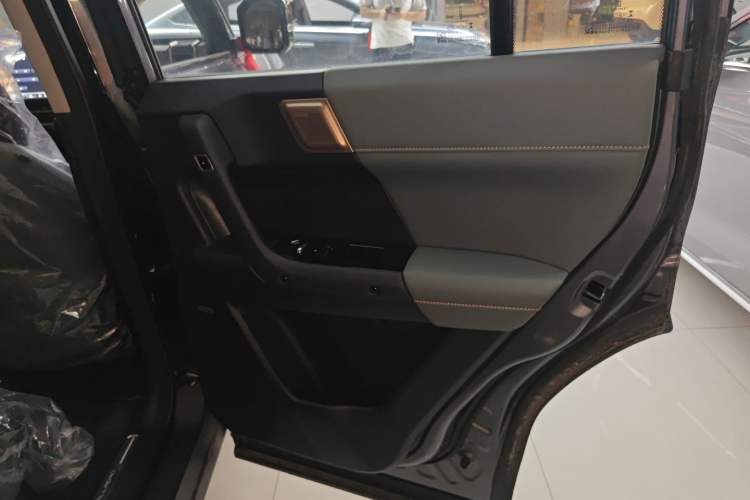 Used iCAR 03 2024 472km Four-Wheel Drive Long-Range Version Right Rear Door Interior