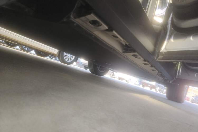 Used iCAR 03 2024 501km Two-Wheel Drive Long-Range Version Right Side Sill
