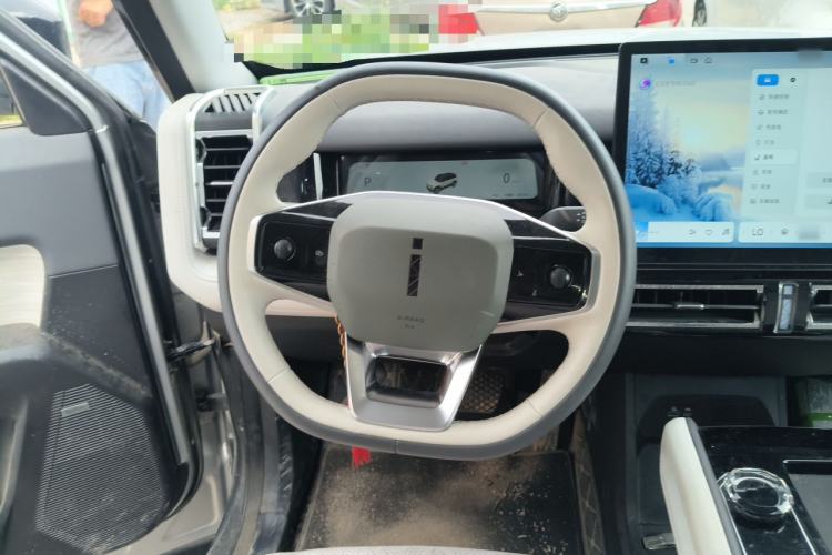 Used iCAR 03 2024 501km Four-wheel Drive Long-Range Advanced Version Steering Wheel