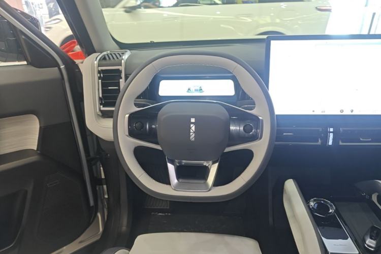Used iCAR 03 2024 501km Four-wheel Drive Long-Range Advanced Version Steering Wheel