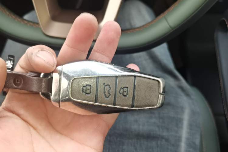 Used iCAR 03 2024 501km Two-Wheel Drive Long-Range Version Vehicle Key