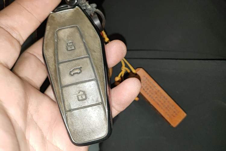 Used iCAR 03 2024 401km Two-Wheel Drive Standard Advanced Version Vehicle Key