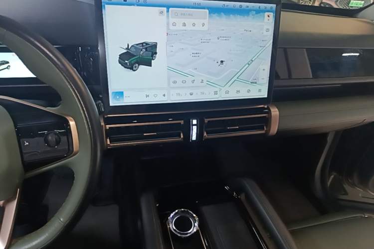 Used iCAR 03 2024 501km Four-wheel Drive Long-Range Advanced Version Audio And AC Panel