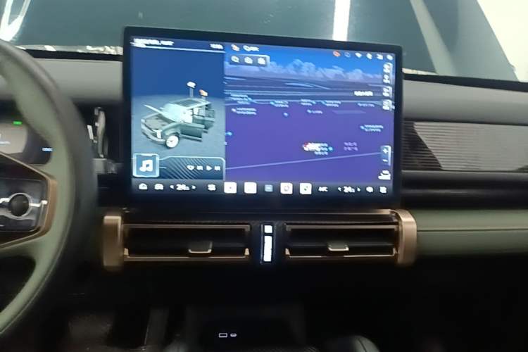 Used iCAR 03 2024 501km Two-Wheel Drive Long-Range Version Audio And AC Panel