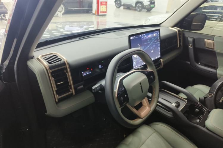 Used iCAR 03 2024 501km Two-Wheel Drive Long-Range Version Center Console