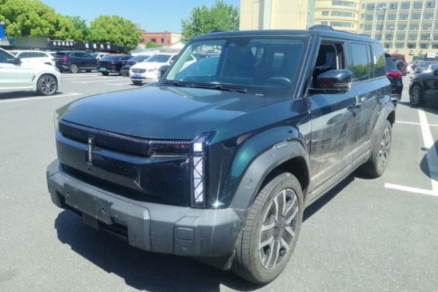 Used iCAR 03 2024 501km Four-wheel Drive Long-Range Advanced Version
