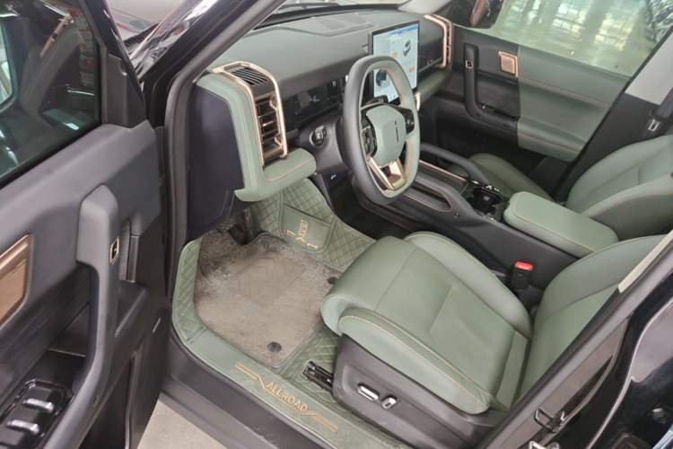 Used iCAR 03 2024 401km Range Two-Wheel Drive Standard Yuechao Version Driver Seat