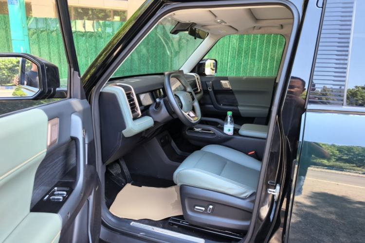 Used iCAR 03 2024 472km Four-Wheel Drive Long-Range Version Driver Seat