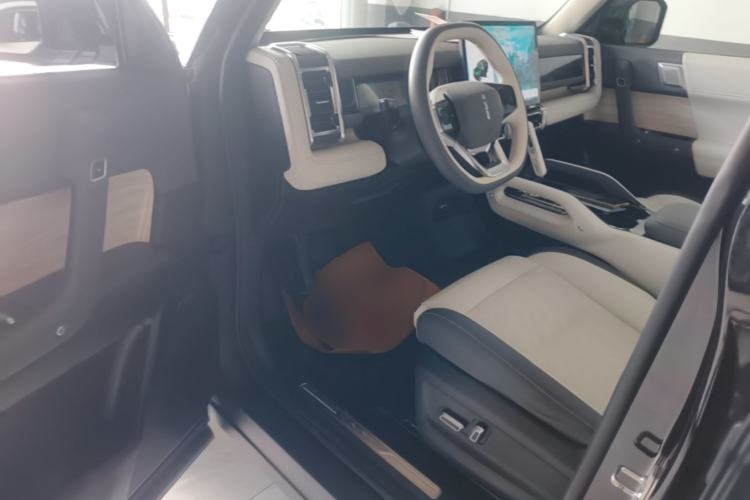 Used iCAR 03 2024 472km Four-Wheel Drive Long-Range Version Driver Seat