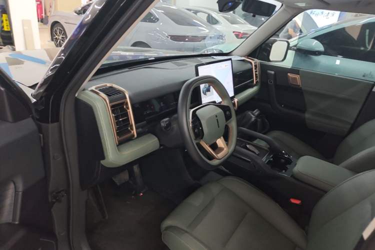 Used iCAR 03 2024 501km Two-Wheel Drive Long-Range Version Driver Seat
