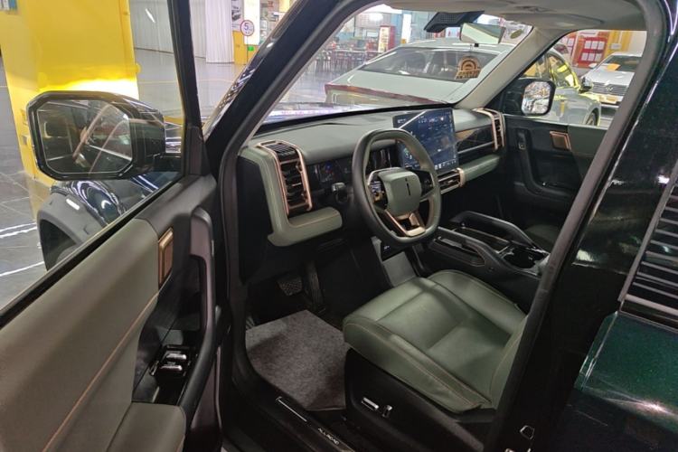 Used iCAR 03 2024 501km Two-Wheel Drive Long-Range Version Driver Seat