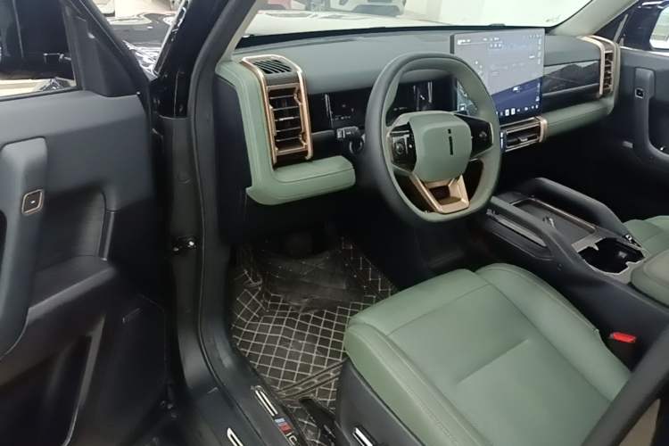 Used iCAR 03 2024 501km Two-Wheel Drive Long-Range Version Driver Seat