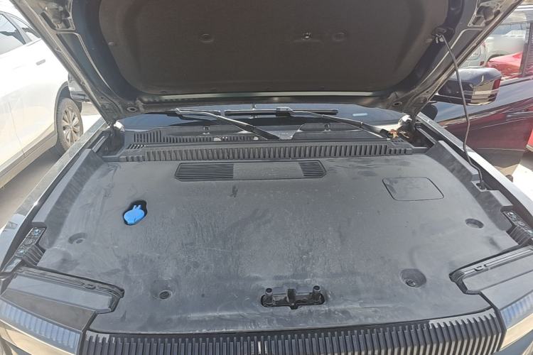 Used iCAR 03 2024 501km Two-Wheel Drive Long-Range Version Engine Bay