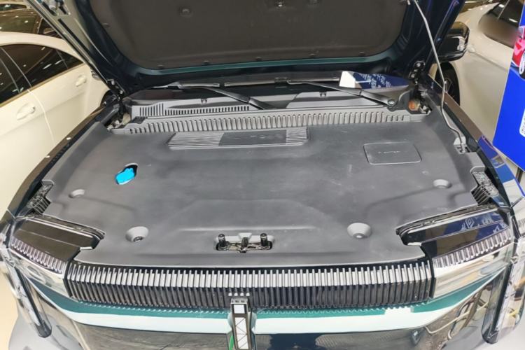 Used iCAR 03 2024 501km Two-Wheel Drive Long-Range Version Engine Bay