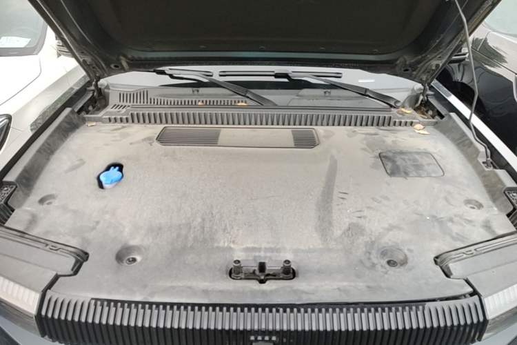Used iCAR 03 2024 401km Two-Wheel Drive Standard Edition Engine Bay