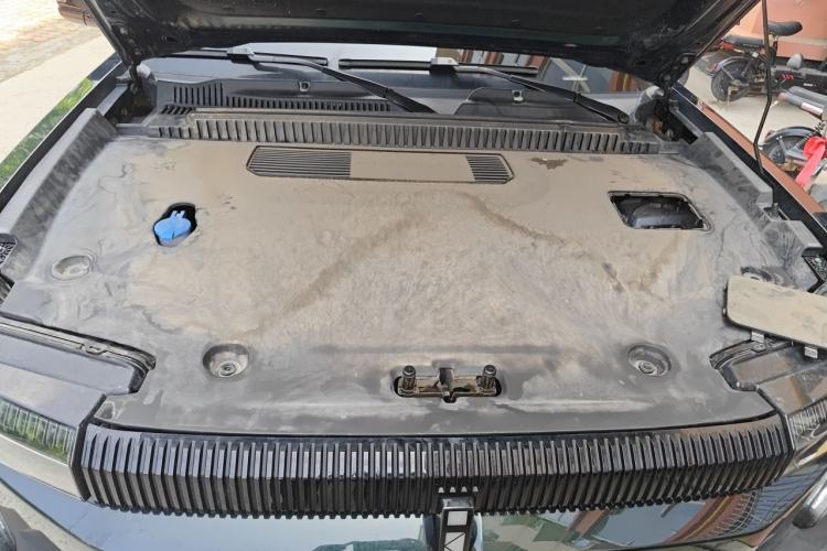 Used iCAR 03 2024 501km Two-Wheel Drive Long-Range Version Engine Bay
