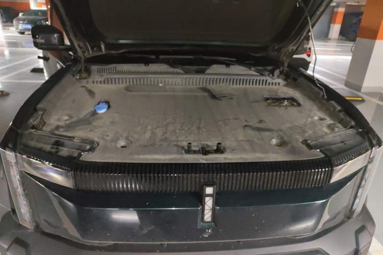 Used iCAR 03 2024 501km Two-Wheel Drive Long-Range Version Engine Bay