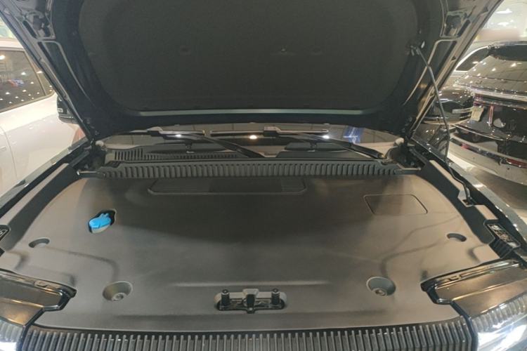 Used iCAR 03 2024 472km Four-Wheel Drive Long-Range Version Engine Bay