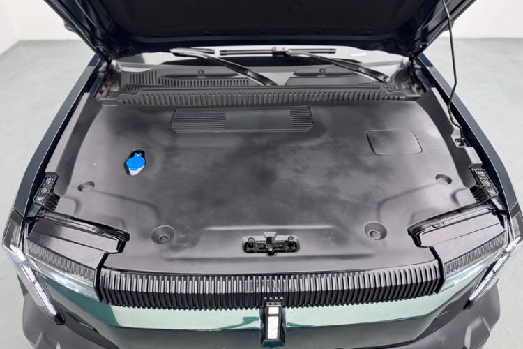 Used iCAR 03 2024 501km Two-Wheel Drive Long-Range Version Engine Bay