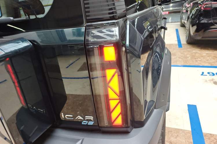 Used iCAR 03  Exterior 3