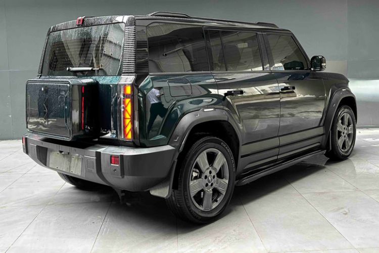 Used iCAR 03 2024 401km Two-Wheel Drive Standard Advanced Version Exterior 4
