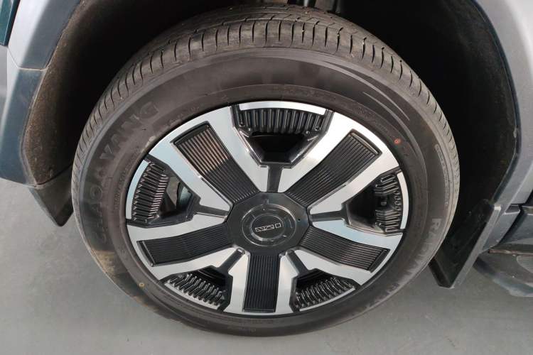 Used iCAR 03 2024 472km Four-Wheel Drive Long-Range Version Exterior 4