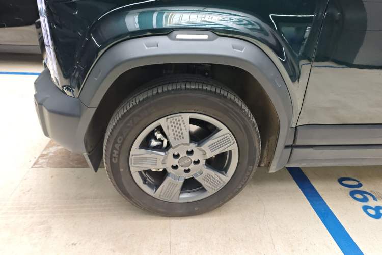 Used iCAR 03  Exterior 4