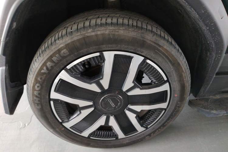 Used iCAR 03 2024 472km Four-Wheel Drive Long-Range Version Exterior 5