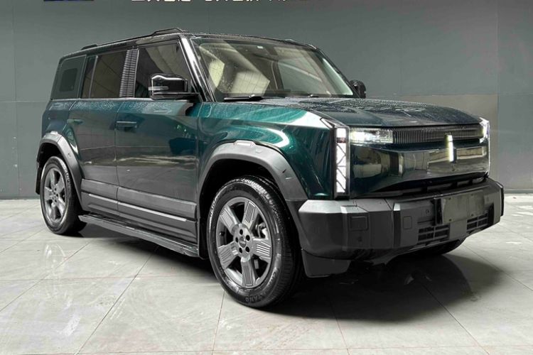 Used iCAR 03 2024 401km Two-Wheel Drive Standard Advanced Version Exterior 6