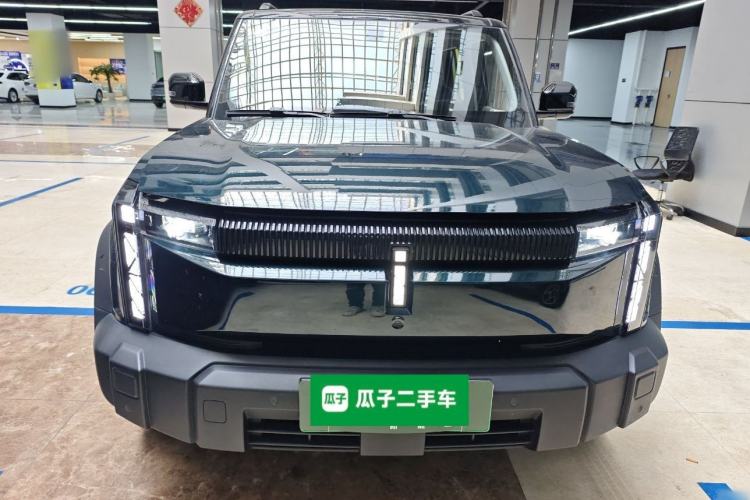Used iCAR 03  Front