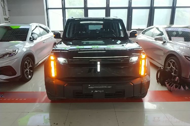 Used iCAR 03 2024 501km Four-wheel Drive Long-Range Advanced Version Front