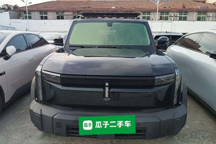 Used iCAR 03 2024 401km Two-Wheel Drive Standard Advanced Version Front