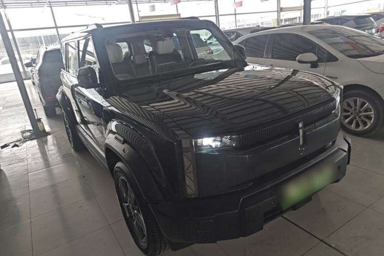 Used iCAR 03 2024 401km Range Two-Wheel Drive Standard Yuechao Version Front Right 45 Deg