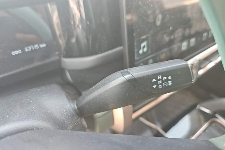 Used iCAR 03 2024 501km Two-Wheel Drive Long-Range Version Gear Lever