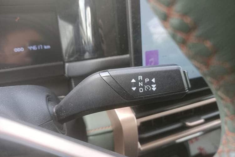 Used iCAR 03 2024 501km Two-Wheel Drive Long-Range Yuechao Edition Gear Lever