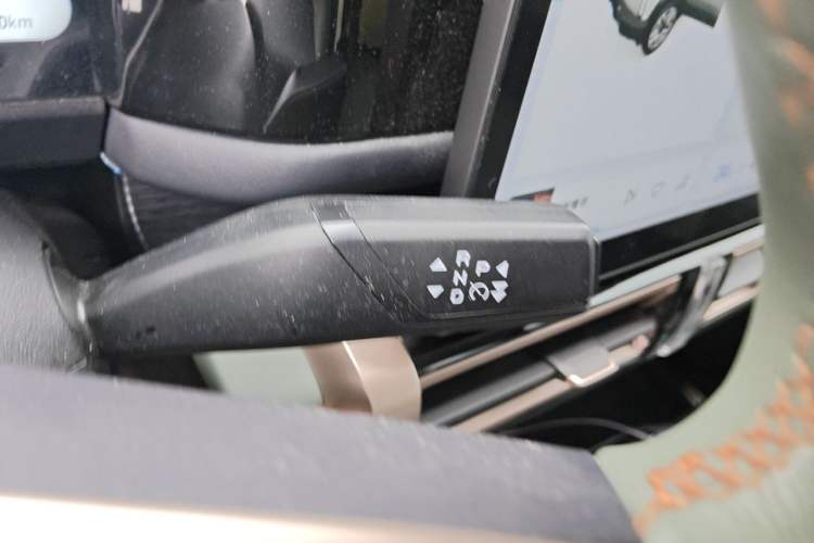 Used iCAR 03 2024 472km Four-Wheel Drive Long-Range Version Gear Lever