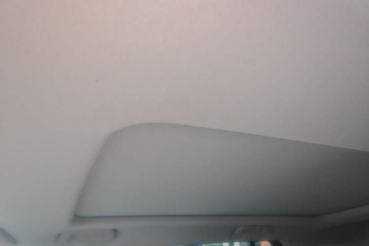 Used iCAR 03 2024 501km Two-Wheel Drive Long-Range Version Headliner