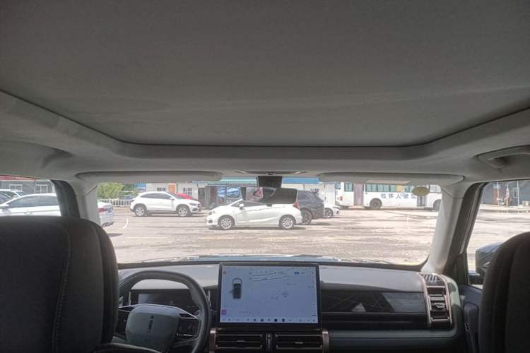 Used iCAR 03 2024 501km Two-Wheel Drive Long-Range Yuechao Edition Headliner