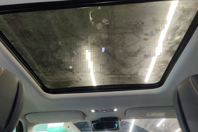 Used iCAR 03 2024 501km Four-wheel Drive Long-Range Advanced Version Headliner